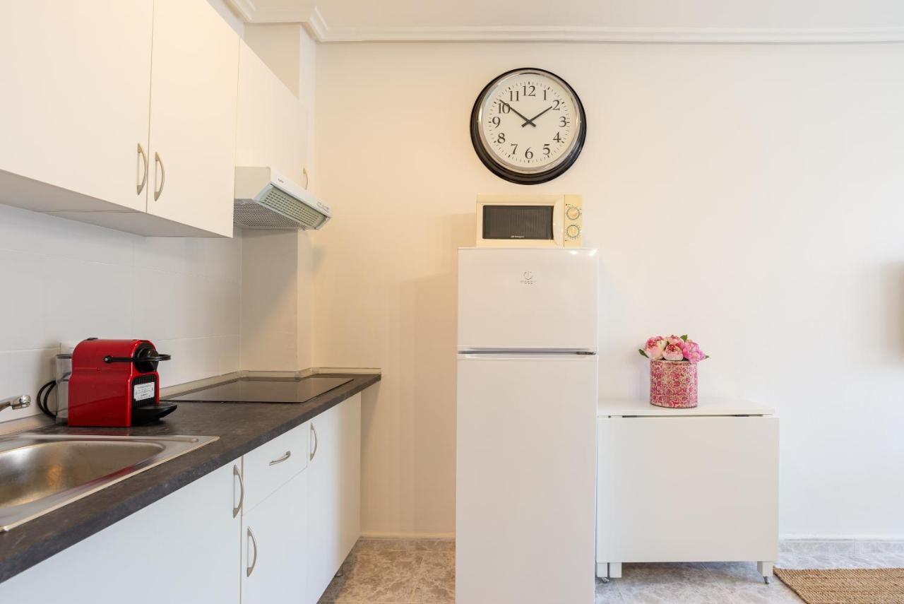 Apartament Steps Away From The Sand/ Malagueta Malaga